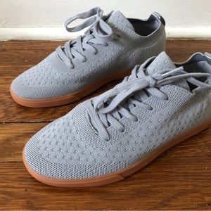 Unisex Suavs Shoes, never worn but no tags, US Women’s 8 US Men’s 6